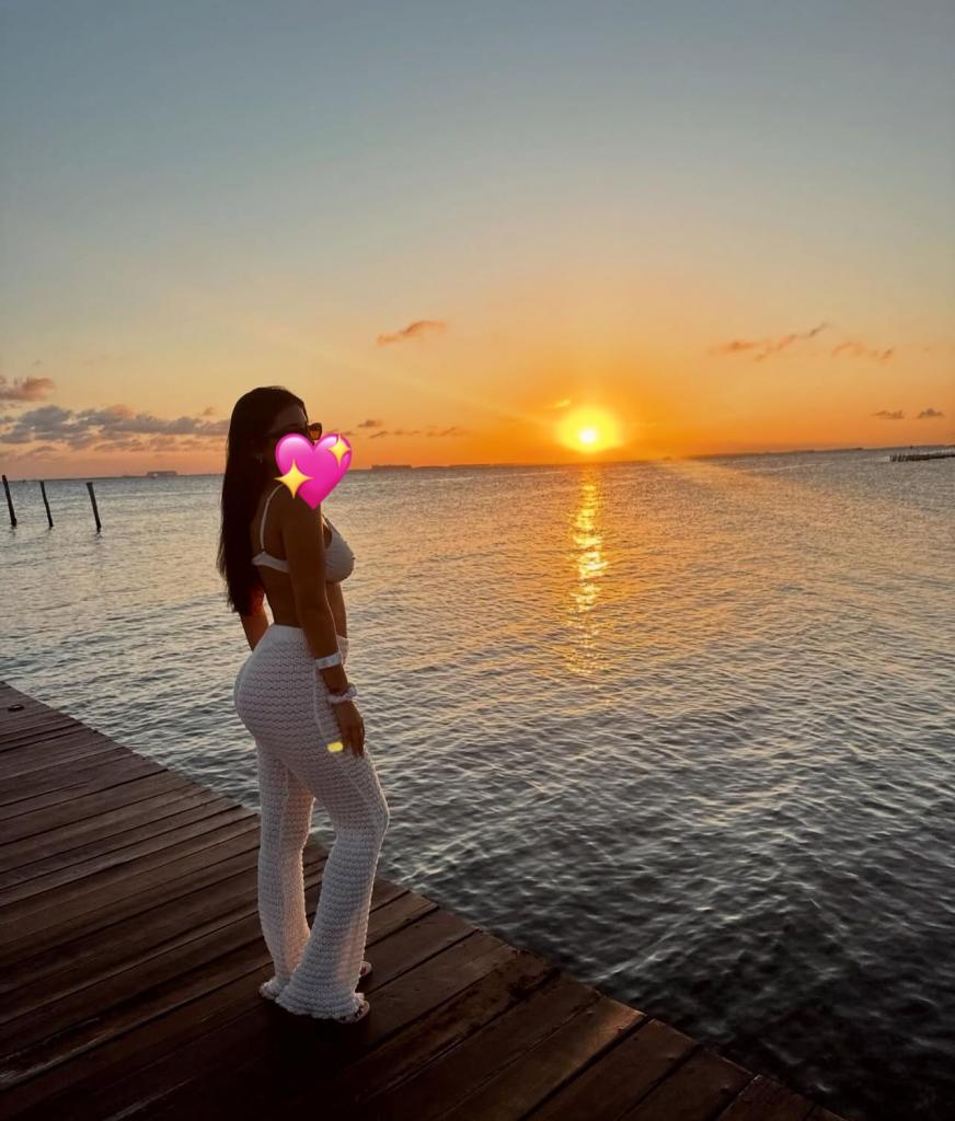 604354891: Chica busca chico en Málaga