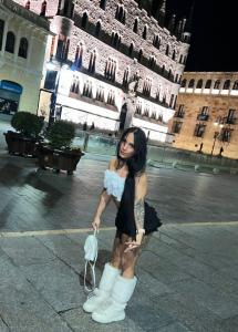 624657204: Travesti en León