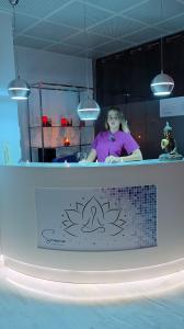 605430220: Chica busca chico en Almería