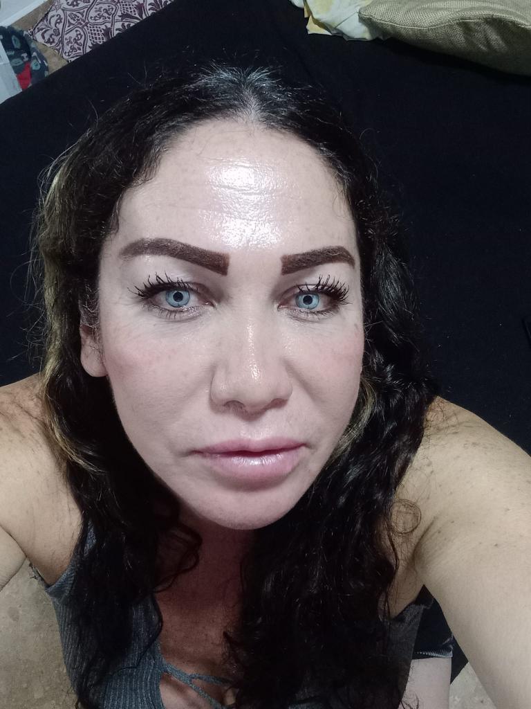 602683165: Chica busca chico en Barcelona