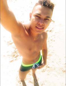 613196110: Chico busca chica en Badajoz