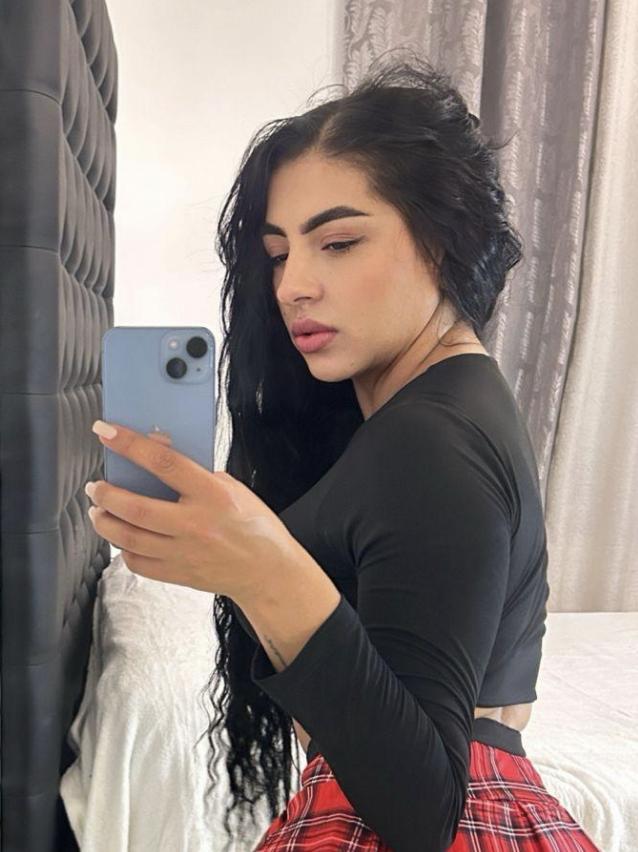 Chica busca chico en La Coruña: Chica busca chico