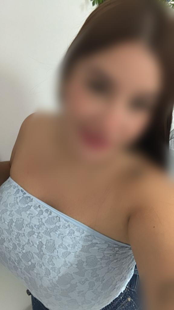 664312120: Chica busca chico en Tenerife
