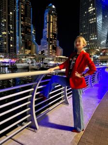 605076407: Chica busca chico en Málaga