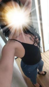 662437592: Chica busca chico en Sevilla