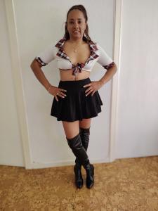 642904643: Chica busca chico en Madrid