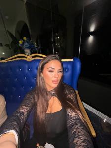 672126389: Chica busca chico en Málaga