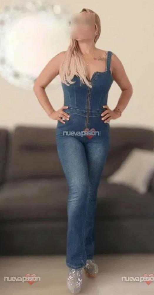 614448070: Chica busca chico en Tenerife