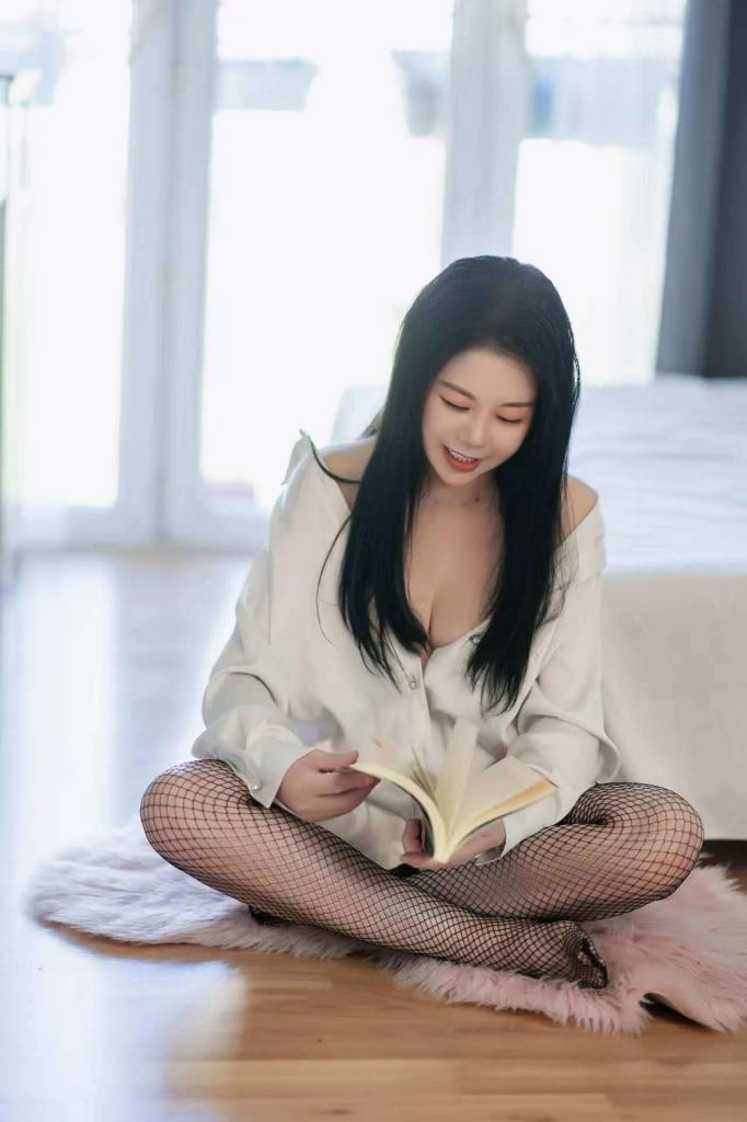 637835788: Chica busca chico en Orense