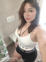 697868450: Chica busca chico en La Coruña