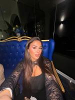 672126389: Chica busca chico en Málaga