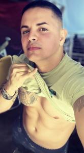 682670568: Chico busca chica en Madrid