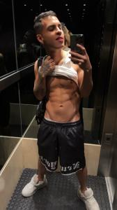 Chico busca chica en Barcelona: 