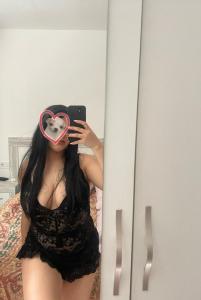 627657803: Chica busca chico en Málaga