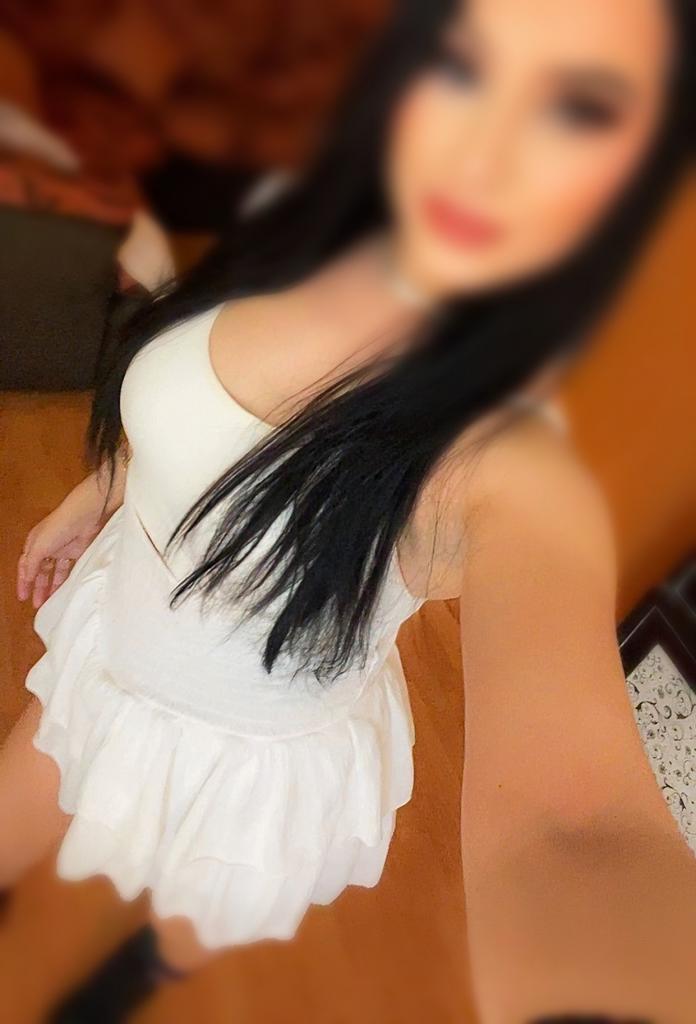 634614951: Chica busca chico en Málaga
