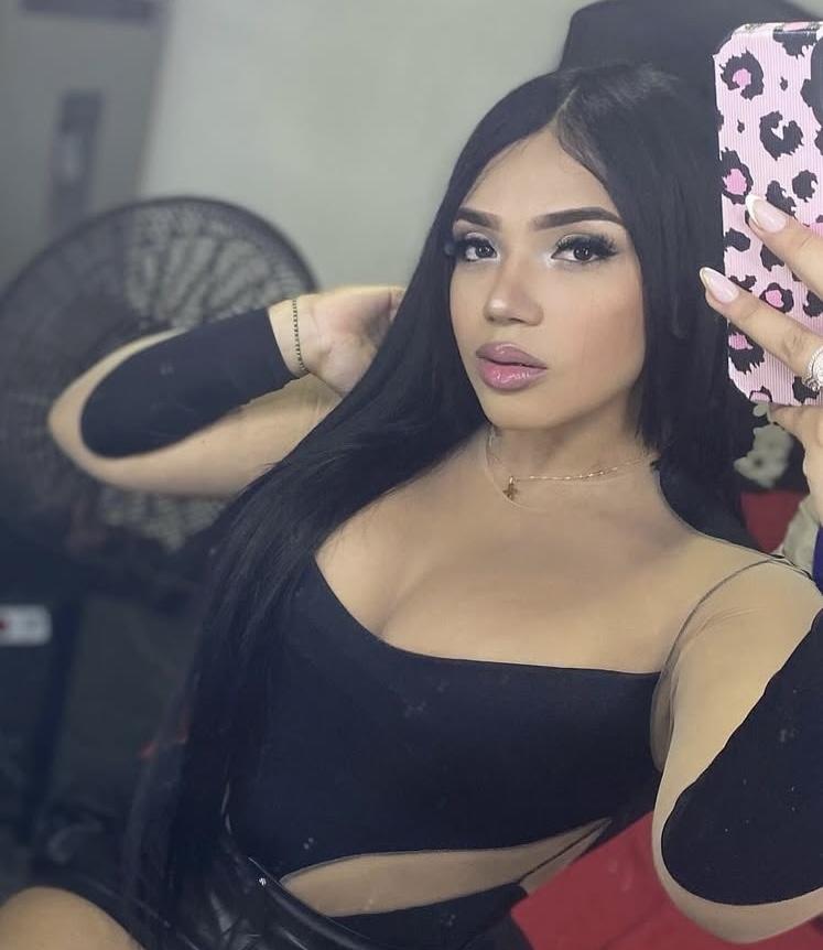 611335563: Chica busca chico en Madrid