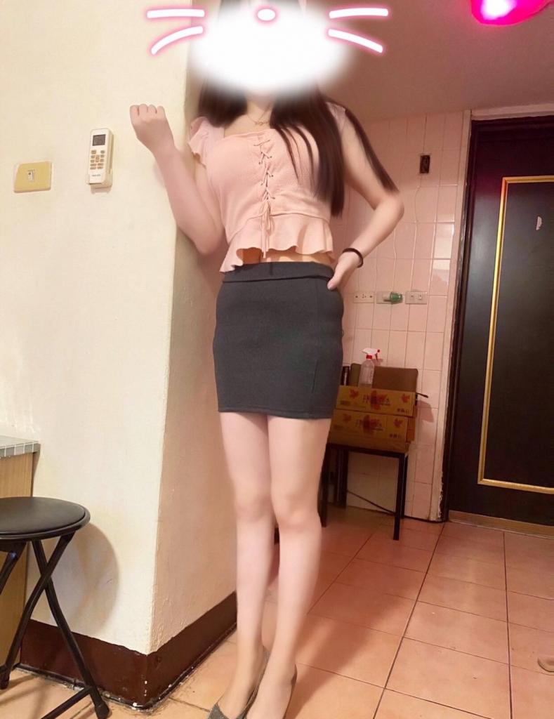 663518177: Chica busca chico en Valencia