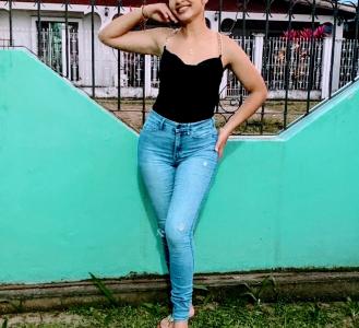 695451913: Chica busca chico en Asturias