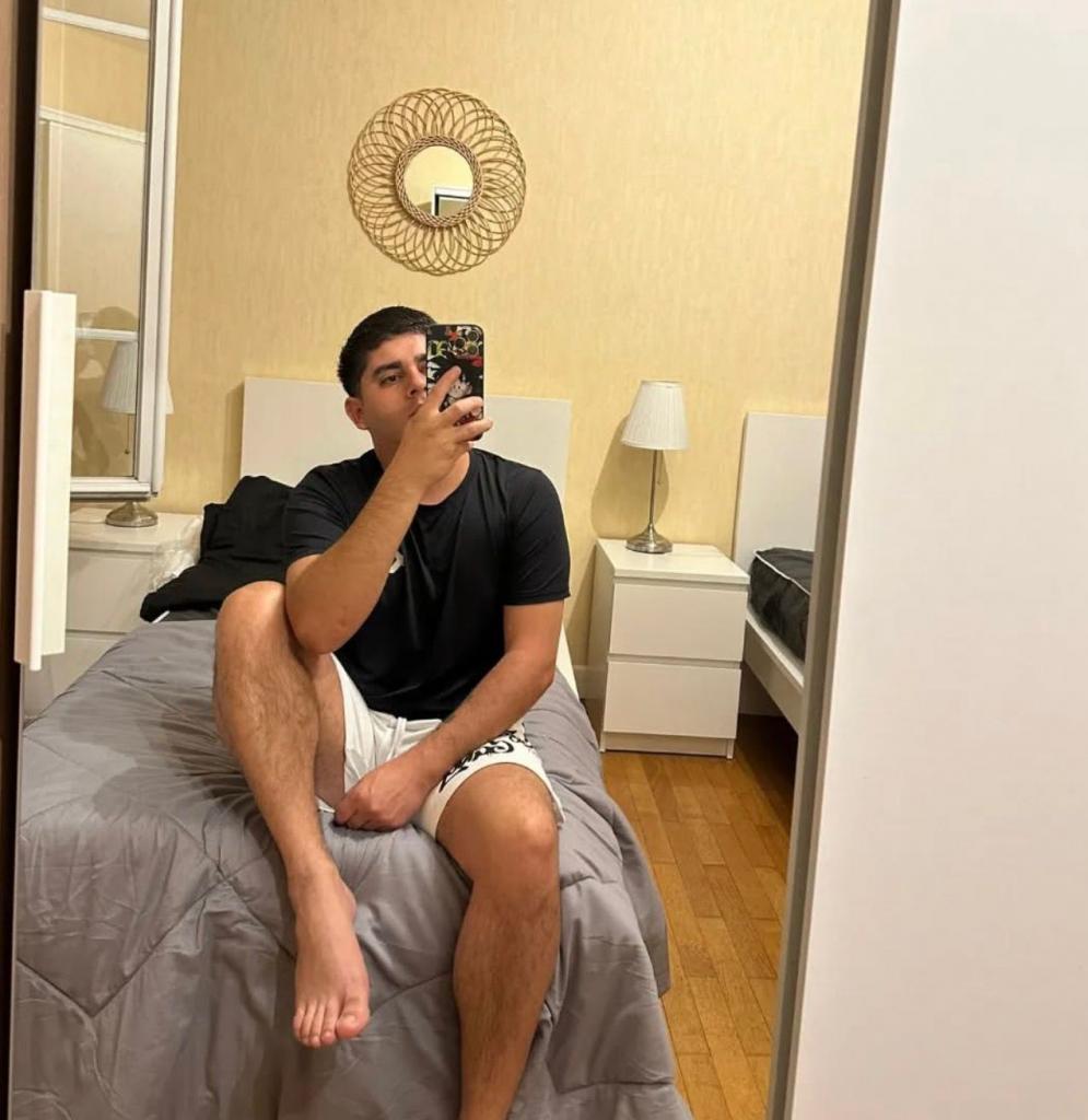 643734941: Chico busca chica en León