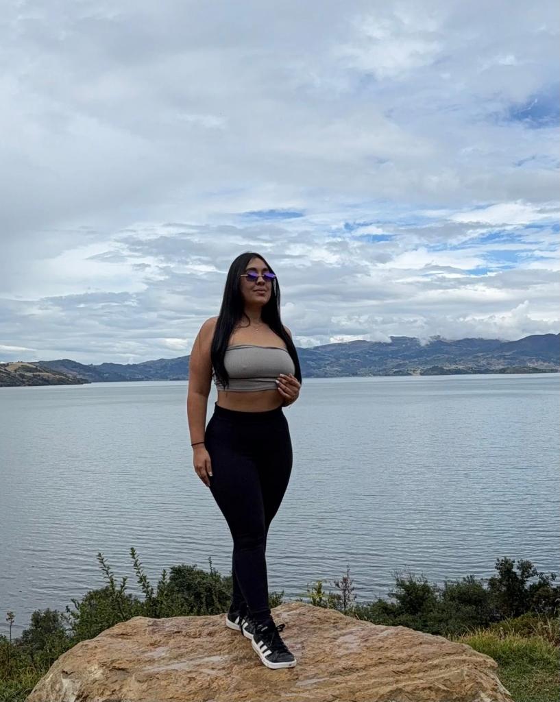 632231456: Chica busca chico en Burgos