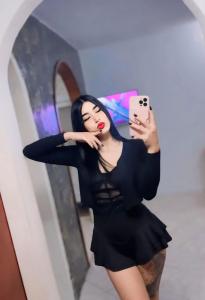 633217816: Chica busca chico en Barcelona