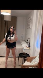 613421353: Chica busca chico en Málaga