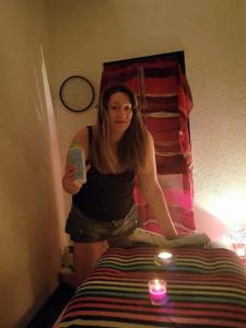 663377706: Chica busca chico en Gerona