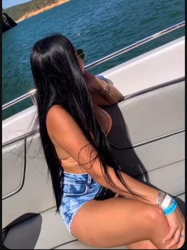 Chica busca chico en Jaén: 