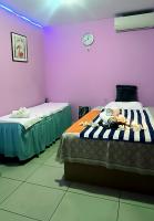 623305385: Chica busca chico en Barcelona