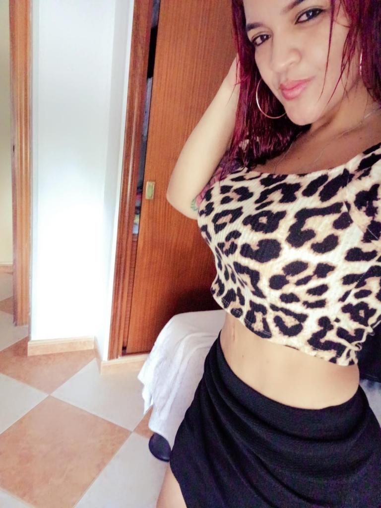 672930559: Chica busca chico en Valencia