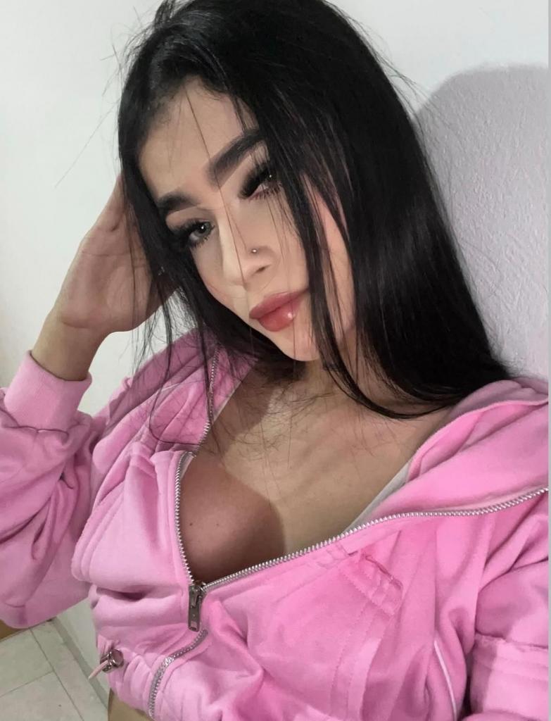 Chica busca chico en Cádiz: 