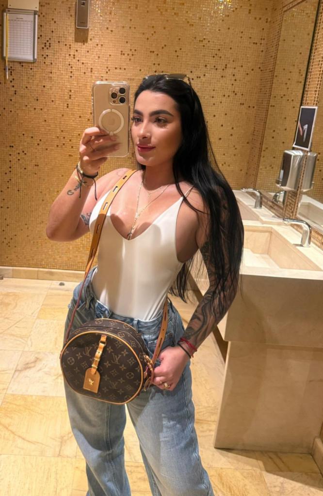 Chica busca chico en Cádiz: 