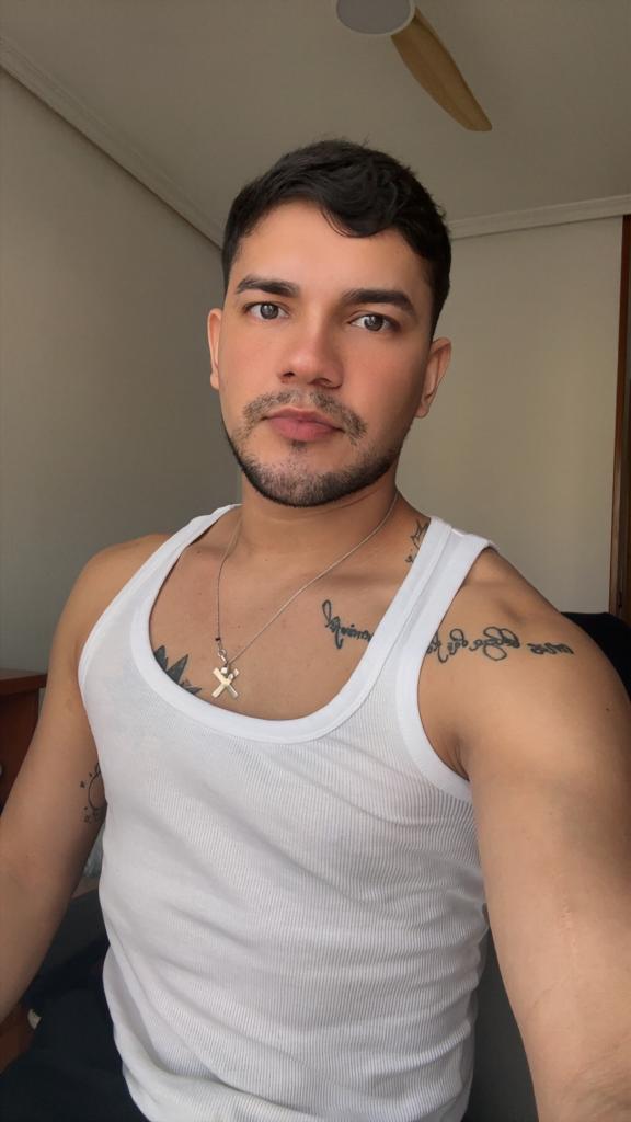 678458328: Chico busca chica en Madrid