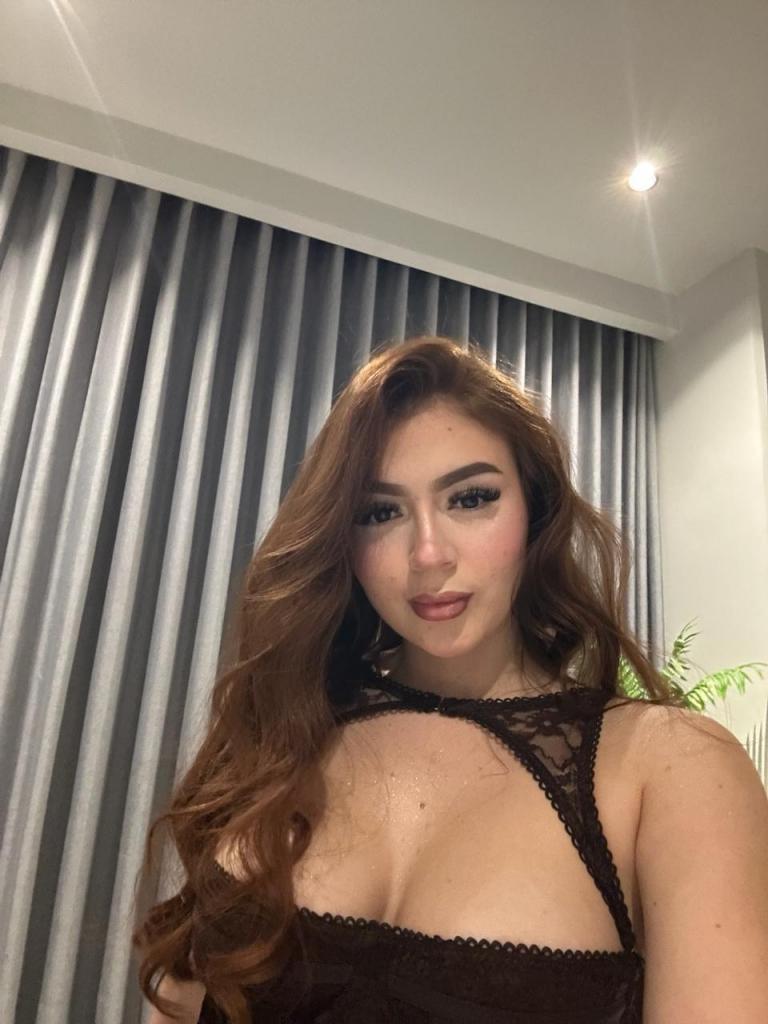 647241543: Chica busca chico en Mallorca