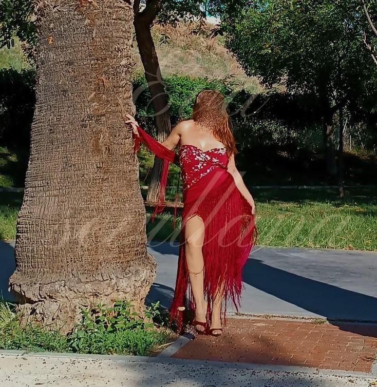 Chica busca chico en Sevilla: 