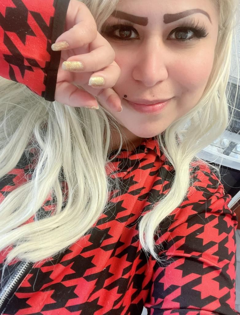 685865581: Chica busca chico en León