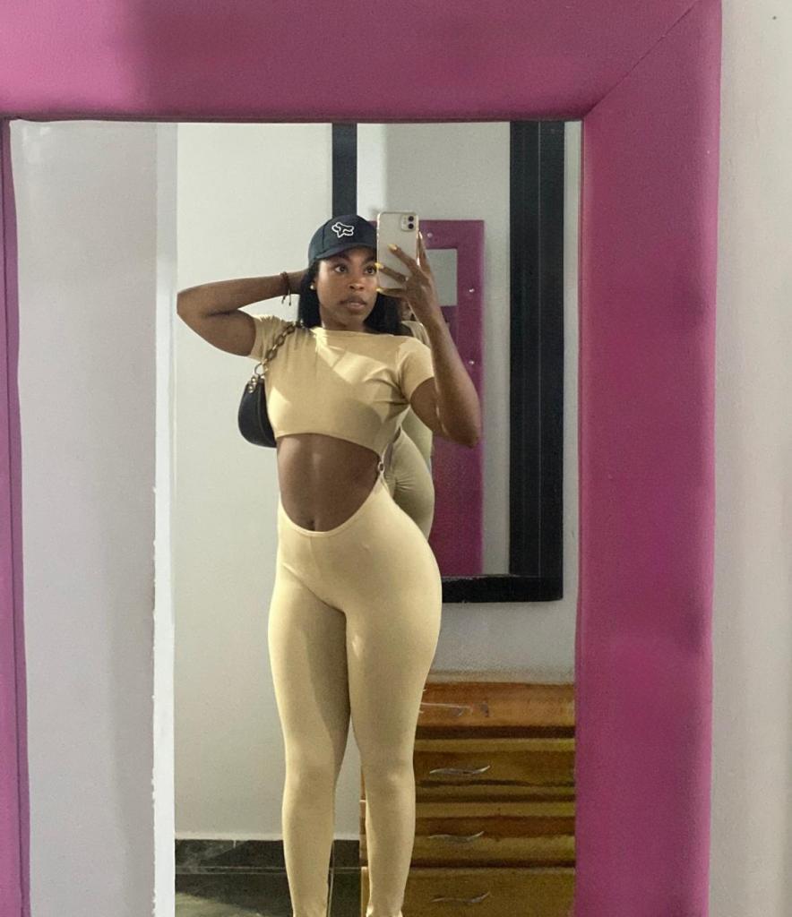 631524257: Chica busca chico en Valencia