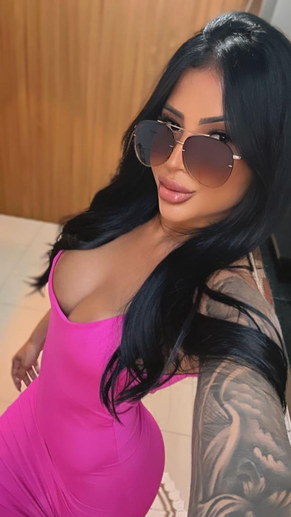 Chica busca chico en Zaragoza: Chica busca chico