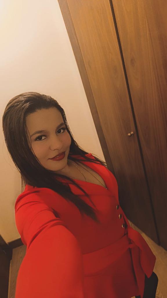 Chica busca chico en Madrid: Chica busca chico