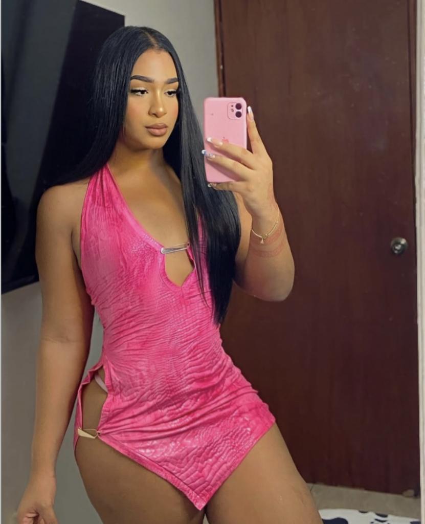 637156908: Travesti en Barcelona