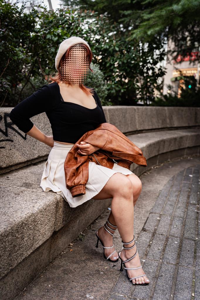 656323068: Chica busca chico en Madrid
