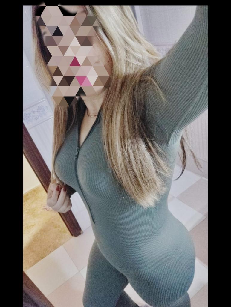 687471852: Chica busca chico en Málaga