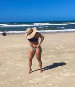 670218685: Chica busca chico en Granada