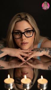 631965440: Chica busca chico en Barcelona