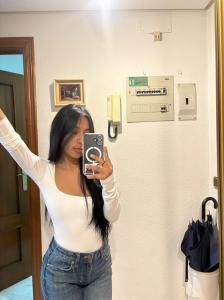 613282401: Chica busca chico en Madrid