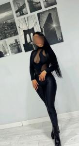 603737838: Chica busca chico en Madrid