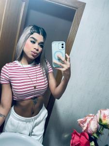 647222506: Chica busca chico en Madrid