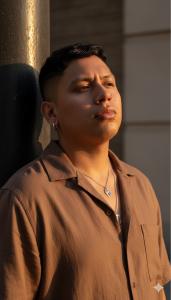 632199217: Chico busca chica en Sevilla