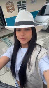 663077552: Chica busca chico en Málaga