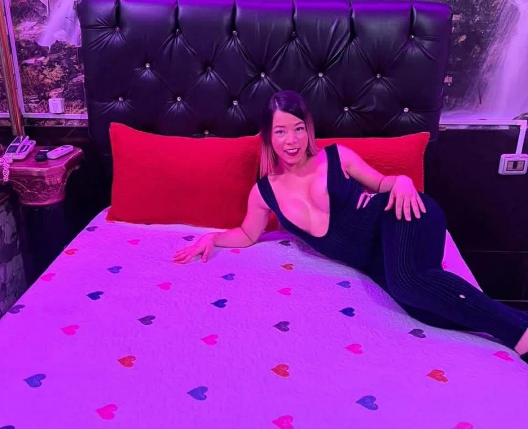 612275242: Transexual en La Coruña